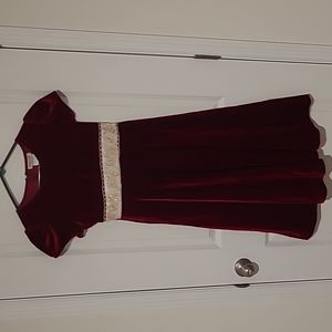 Marron velvet dress with lace and beaded embroidery flowers
